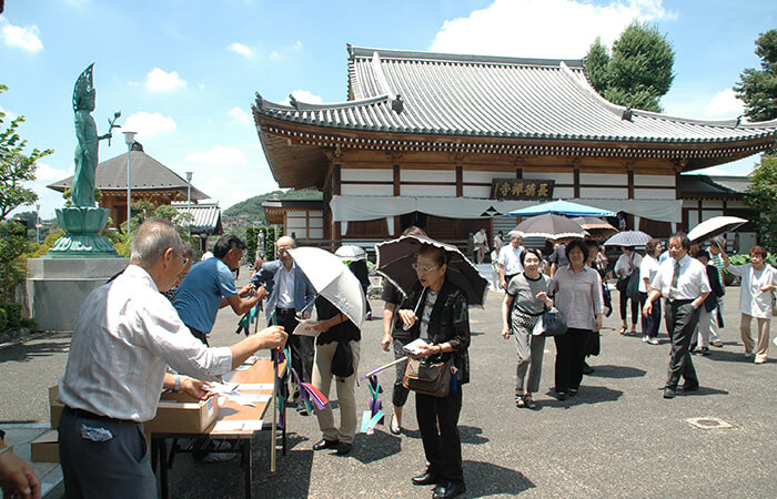 1000年の歴史と美しい庭園を気軽に味わえる長徳寺